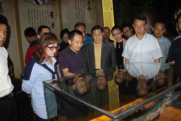 杭州亞運(yùn)會(huì)官方靈芝產(chǎn)品供應(yīng)商|杭州亞運(yùn)會(huì)官方供應(yīng)商|中國靈芝十大品牌|仙客來靈芝|仙客來靈芝破壁孢子粉|仙客來孢子油|仙客來靈芝飲片|仙客來破壁孢子粉|靈芝孢子油|孢子粉|靈芝破壁孢子粉|靈芝|中華老字號(hào) 杭州亞運(yùn)會(huì)官方靈芝產(chǎn)品供應(yīng)商|杭州亞運(yùn)會(huì)官方供應(yīng)商|中國靈芝十大品牌|仙客來靈芝|仙客來靈芝破壁孢子粉|仙客來孢子油|仙客來靈芝飲片|仙客來破壁孢子粉|靈芝孢子油|孢子粉|靈芝破壁孢子粉|靈芝|中華老字號(hào)