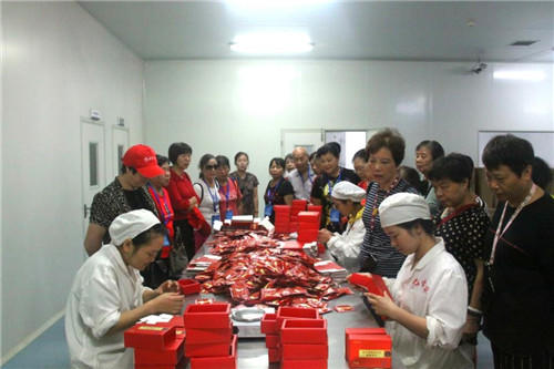 1568098175573752.jpg 杭州亞運(yùn)會(huì)官方靈芝產(chǎn)品供應(yīng)商|杭州亞運(yùn)會(huì)官方供應(yīng)商|中國(guó)靈芝十大品牌|仙客來(lái)靈芝|仙客來(lái)靈芝破壁孢子粉|仙客來(lái)孢子油|仙客來(lái)靈芝飲片|仙客來(lái)破壁孢子粉|靈芝孢子油|孢子粉|靈芝破壁孢子粉|靈芝|中華老字號(hào)