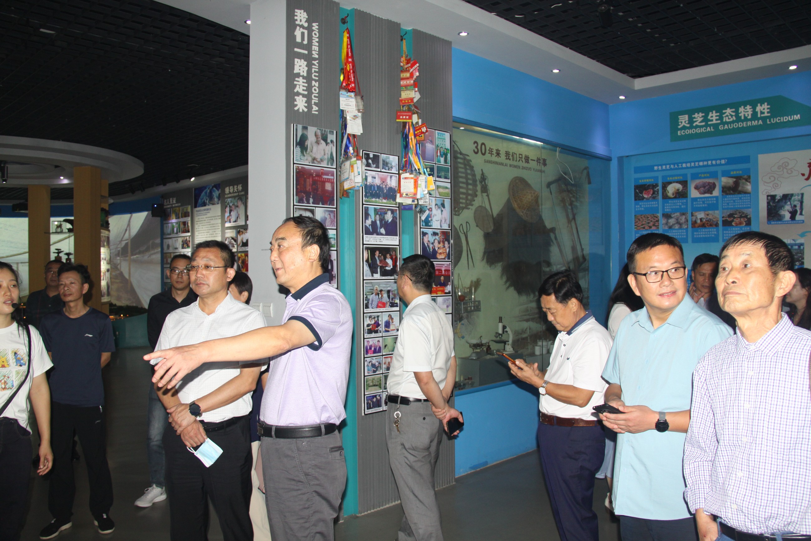 杭州亞運會官方靈芝產(chǎn)品供應(yīng)商|杭州亞運會官方供應(yīng)商|中國靈芝十大品牌|仙客來靈芝|仙客來靈芝破壁孢子粉|仙客來孢子油|仙客來靈芝飲片|仙客來破壁孢子粉|靈芝孢子油|孢子粉|靈芝破壁孢子粉|靈芝|中華老字號