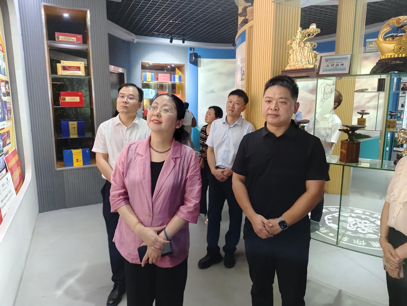 杭州亞運(yùn)會(huì)官方靈芝產(chǎn)品供應(yīng)商|杭州亞運(yùn)會(huì)官方供應(yīng)商|中國(guó)靈芝十大品牌|仙客來(lái)靈芝|仙客來(lái)靈芝破壁孢子粉|仙客來(lái)孢子油|仙客來(lái)靈芝飲片|仙客來(lái)破壁孢子粉|靈芝孢子油|孢子粉|靈芝破壁孢子粉|靈芝|中華老字號(hào)