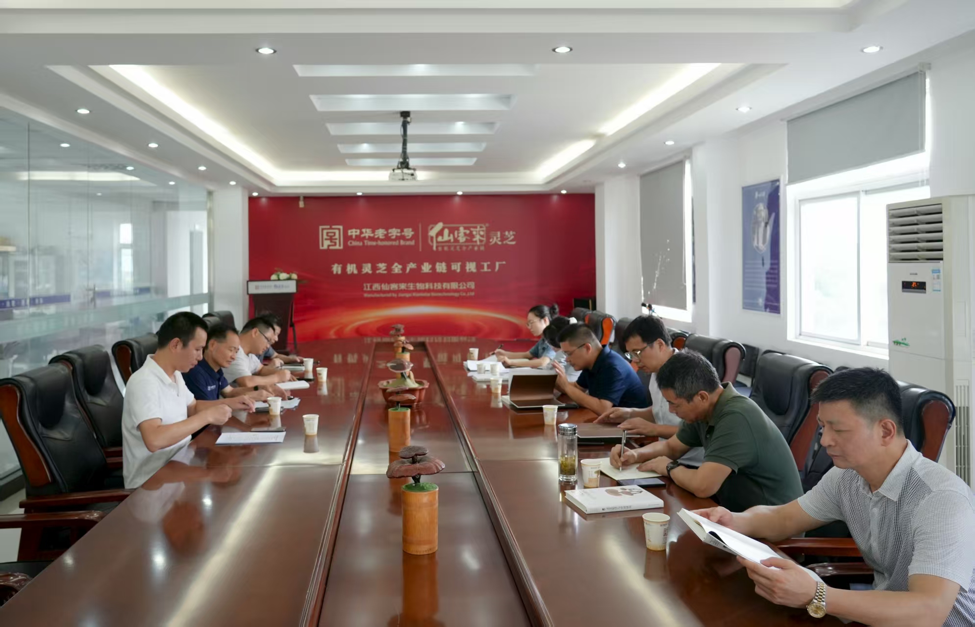 杭州亞運(yùn)會(huì)官方靈芝產(chǎn)品供應(yīng)商|杭州亞運(yùn)會(huì)官方供應(yīng)商|中國(guó)靈芝十大品牌|仙客來(lái)靈芝|仙客來(lái)靈芝破壁孢子粉|仙客來(lái)孢子油|仙客來(lái)靈芝飲片|仙客來(lái)破壁孢子粉|靈芝孢子油|孢子粉|靈芝破壁孢子粉|靈芝|中華老字號(hào)