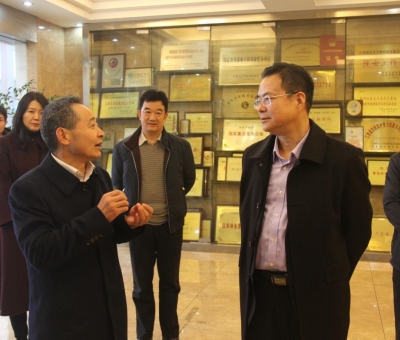 省稅務局領導送政策、送溫暖！為仙客來公司高質量發(fā)展助力