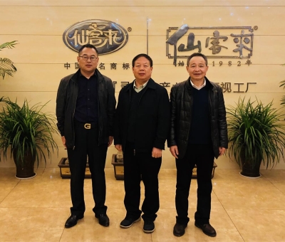 全國模范教師、國防科技大學潘存云教授一行到訪仙客來公司