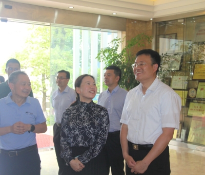 江西省外辦副主任黃小燕率調(diào)研組蒞臨仙客來考察調(diào)研外事（港澳）工作